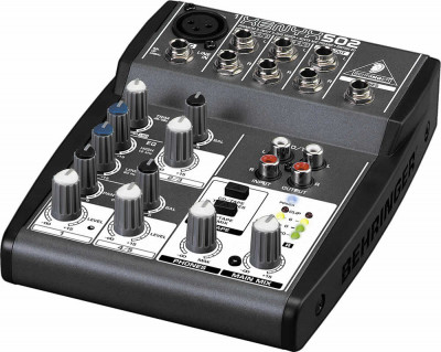 BEHRINGER 502 микшер на 5 входов