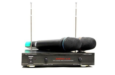 Вокальная радиосистема AUDIOVOICE WL-21VM с 2-мя ручными передатчиками
