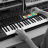 NOVATION Launchkey 49 MK2 миди-клавиатура с полноцветными пэдами