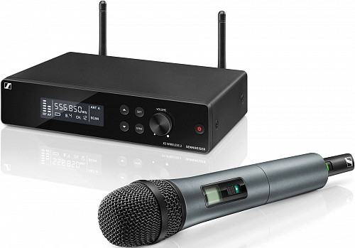 Sennheiser XSW 2-865-A радиосистема вокальная с радиомикрофоном + чехол