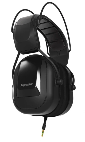 Студийные наушники для барабанщиков и басистов Superlux HD665