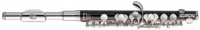 Yamaha YPC-32 - флейта-пикколо, ABS, посеребренная механика и головка