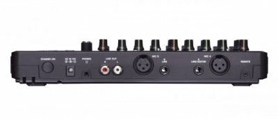 TASCAM DP-03SD компактная 8-канальная портастудия с возможностью записи на SD-карты памяти.