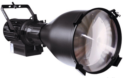 PR Lighting PR-8935 Pro-Stage 150 RGBW 19?