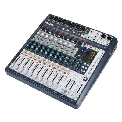 SOUNDCRAFT Signature 12 аналоговый микшерный пульт, 12 вх, 8 x preamps, 2 x dbx Lim, 2 x USB in